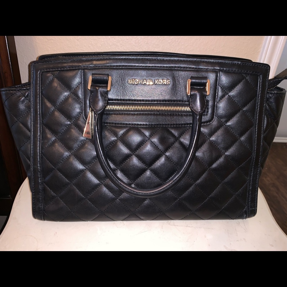 Michael Kors leather bag